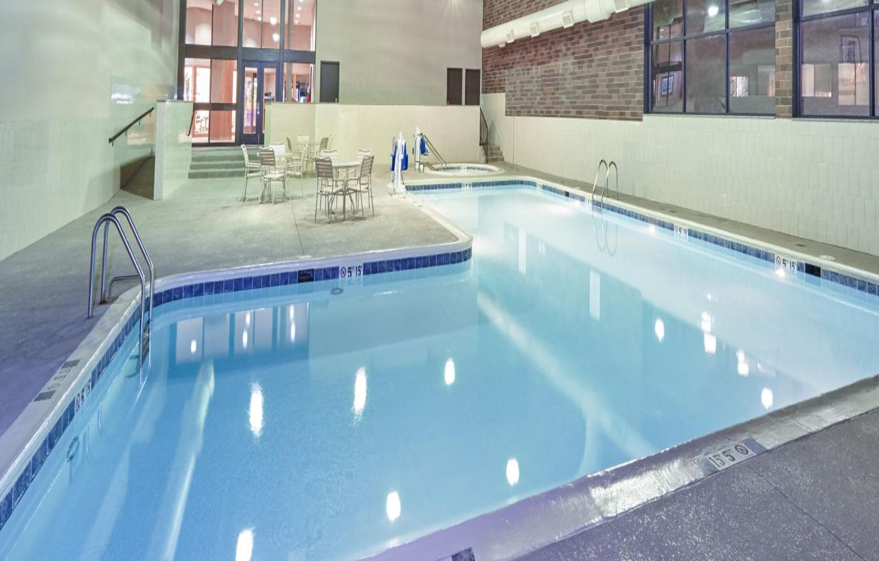 Holiday Inn Chicago Matteson Conference Center, An Ihg Hotel Exteriör bild